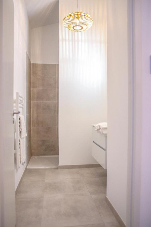 Appartement T3 à 5 minutes du port et de la plage 37 Saint-Cyr-sur-Mer Extérieur photo